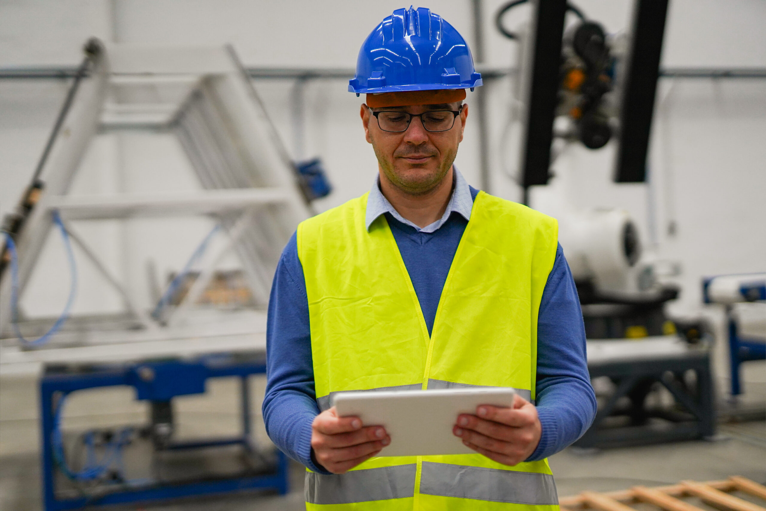 Quer melhorar o desempenho da sua empresa? Saiba como aplicar os indicadores de produtividade na indústria.